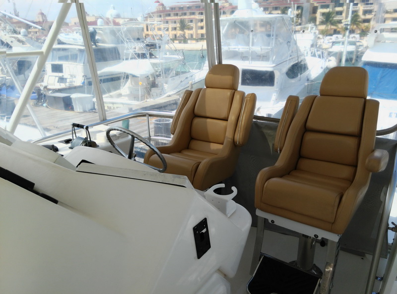 Riviera 51 ft fishing charter stern deck bait station refrigerated fish box Cancun